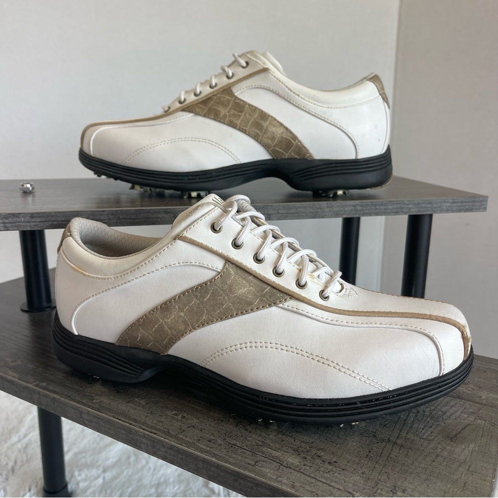 Callaway W414 - 30 Womens Golf Soft Cleats White Greyish Snakeskin Trim Size 5.0
